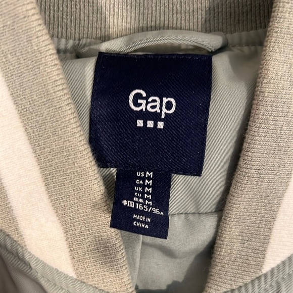 🔥GAP Sage Green Bomber Jacket🔥 - Picture 5 of 6